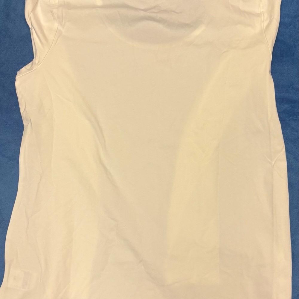 Elegant White Longsleeve Top